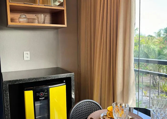 Apartamento Studio Novo E Completo Em Praia Do Forte! 900M Da Vila!